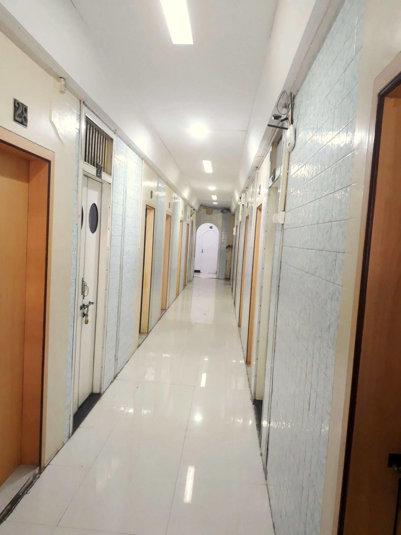 Milan Guest House Мумбаї Екстер'єр фото